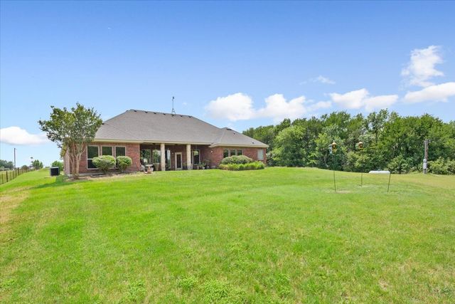 3296 Fm 935, Troy, TX 76579