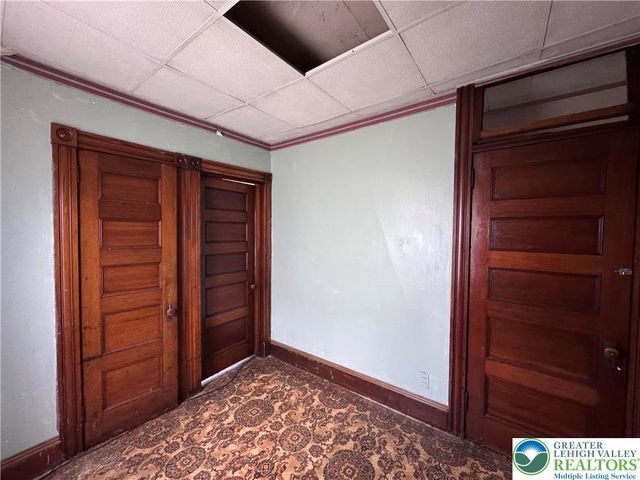 824 Wolf Avenue, Easton, PA 18042