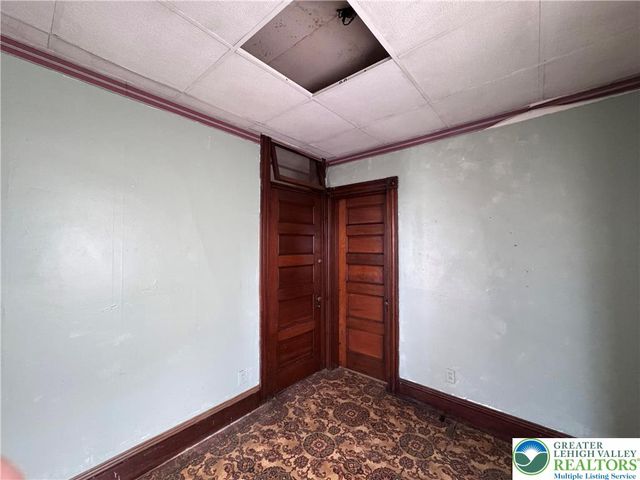 824 Wolf Avenue, Easton, PA 18042