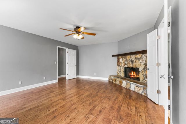 104 Haag Drive, Warner Robins, GA 31093