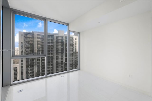 300 Biscayne Blvd Way 3909w, Miami, FL 33131