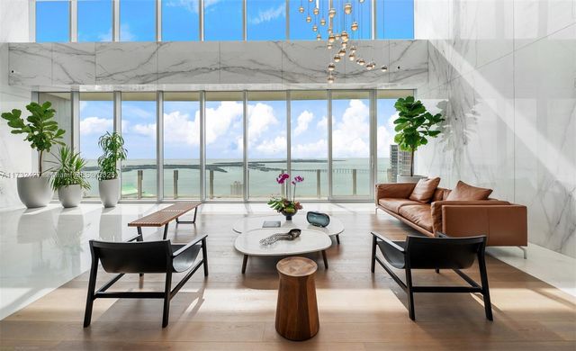 300 Biscayne Blvd Way 3909w, Miami, FL 33131