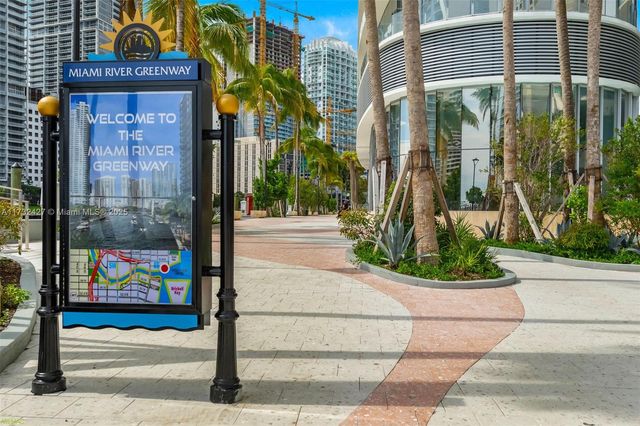 300 Biscayne Blvd Way 3909w, Miami, FL 33131