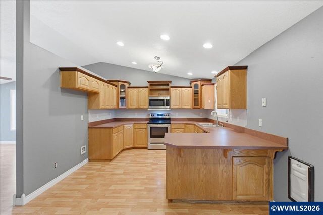 425 Timber St SE, Albany, OR 97322