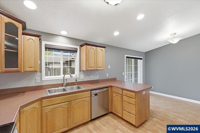 425 Timber St SE, Albany, OR 97322