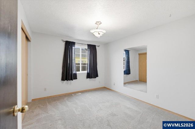 425 Timber St SE, Albany, OR 97322