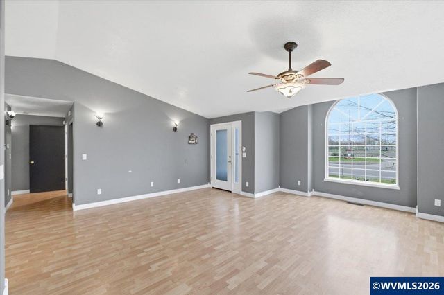 425 Timber St SE, Albany, OR 97322