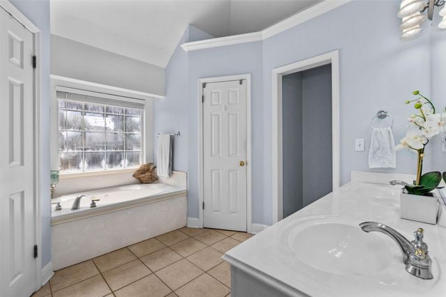 405 Heritage Drive, Bossier City, LA 71112