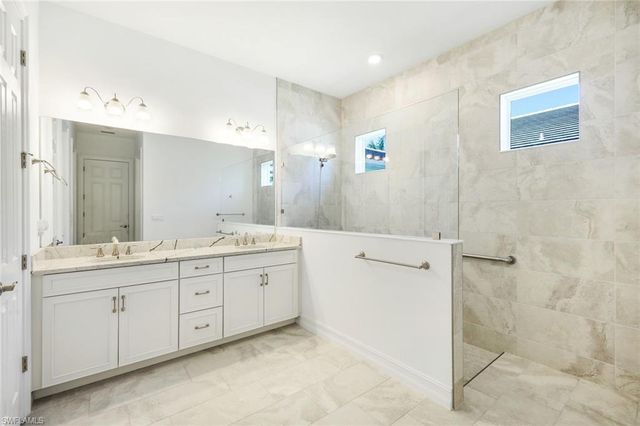 28105 Captiva Shell Loop, Bonita Springs, FL 34135