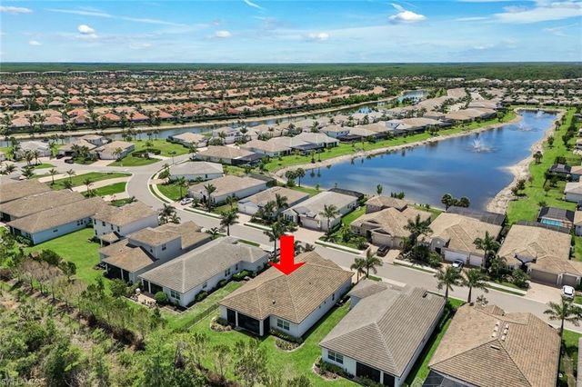 28105 Captiva Shell Loop, Bonita Springs, FL 34135
