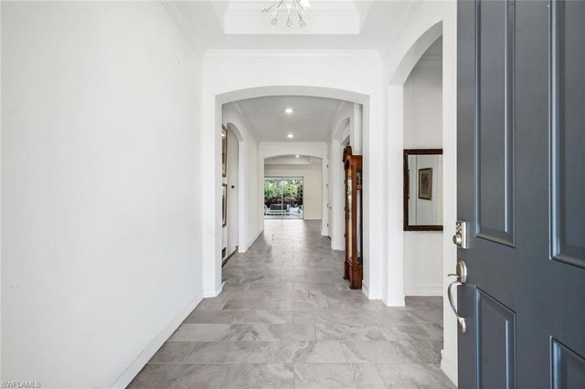 28105 Captiva Shell Loop, Bonita Springs, FL 34135