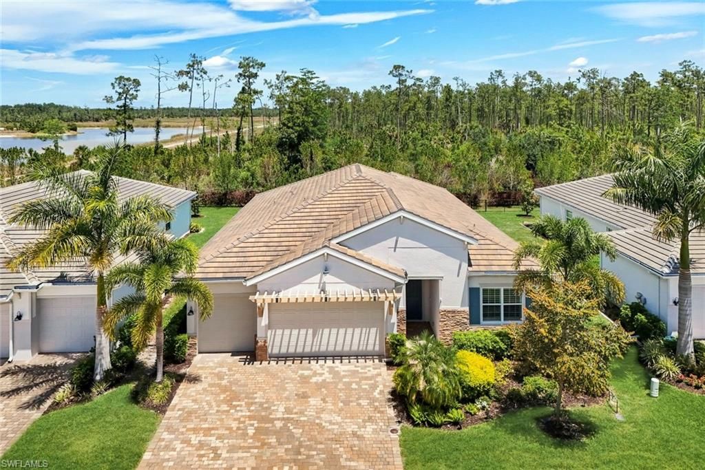 28105 Captiva Shell Loop, Bonita Springs, FL 34135