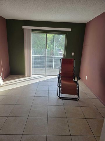 3300 Springdale Boulevard 318, Palm Springs, FL 33461