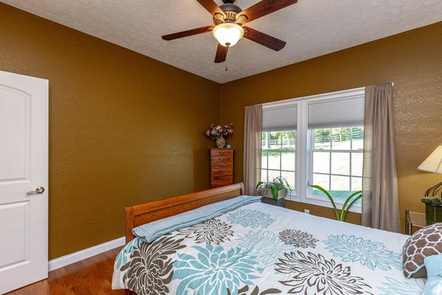 40 Rebel Yell, Somerset, KY 42503