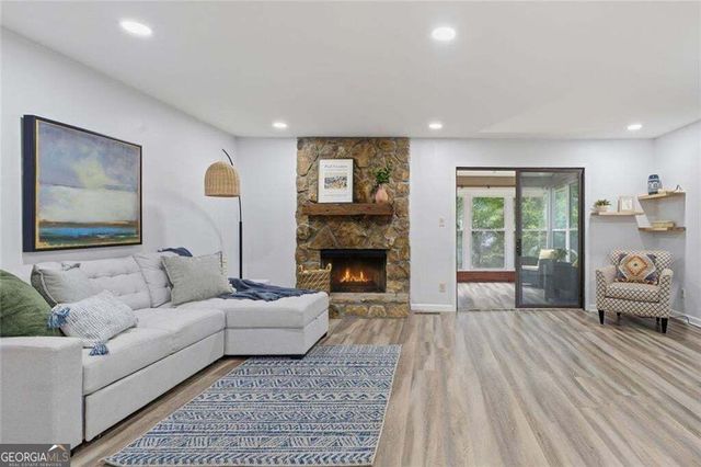 5005 Gardenia Circle, Marietta, GA 30068