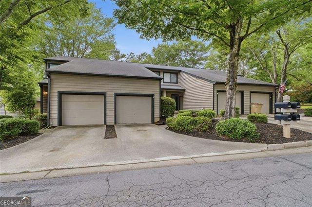 5005 Gardenia Circle, Marietta, GA 30068
