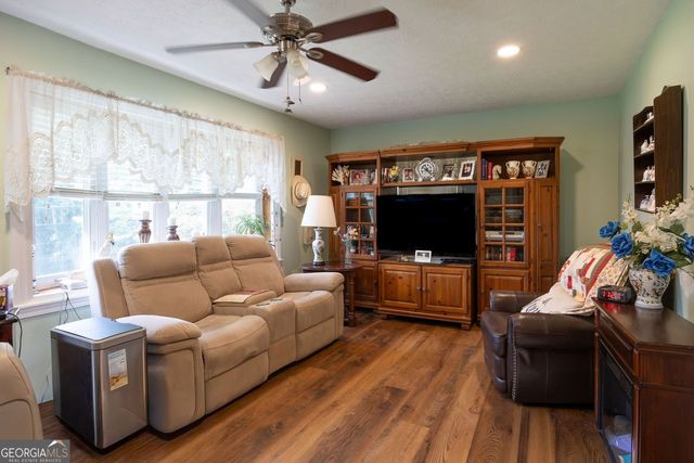 2421 Maner Road SE, Atlanta, GA 30339