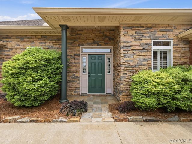 9573 Lochworth Court, Pike Road, AL 36064