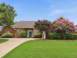 9573 Lochworth Court, Pike Road, AL 36064