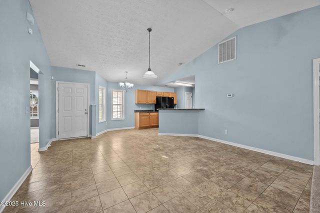 207 Jasmine Lane, Jacksonville, NC 28546