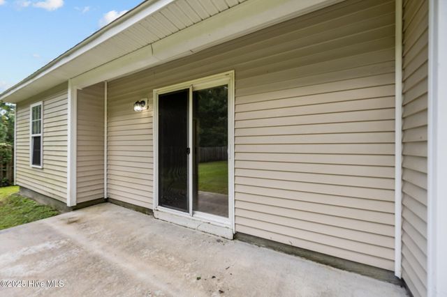 207 Jasmine Lane, Jacksonville, NC 28546