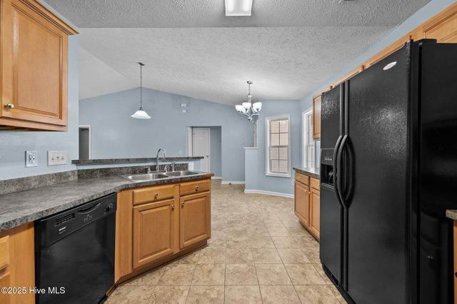 207 Jasmine Lane, Jacksonville, NC 28546