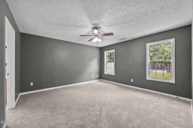 207 Jasmine Lane, Jacksonville, NC 28546