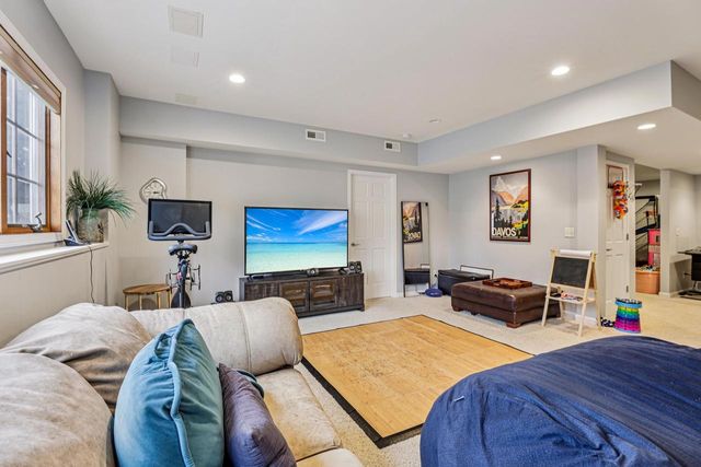 1205 Bongard Drive, Waunakee, WI 53597