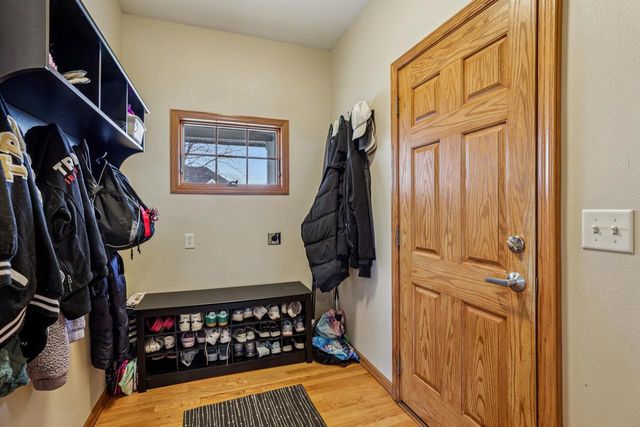 1205 Bongard Drive, Waunakee, WI 53597