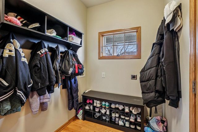 1205 Bongard Drive, Waunakee, WI 53597