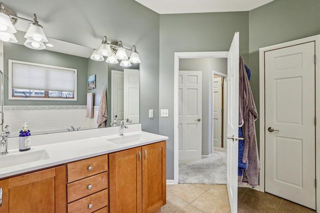 1205 Bongard Drive, Waunakee, WI 53597