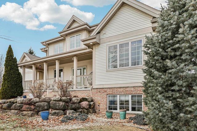 1205 Bongard Drive, Waunakee, WI 53597