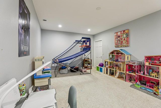 1205 Bongard Drive, Waunakee, WI 53597