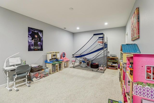 1205 Bongard Drive, Waunakee, WI 53597