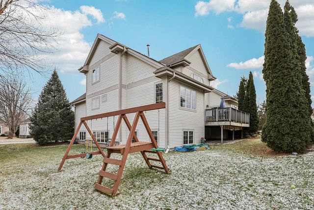 1205 Bongard Drive, Waunakee, WI 53597