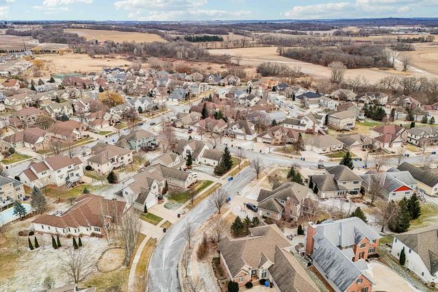 1205 Bongard Drive, Waunakee, WI 53597