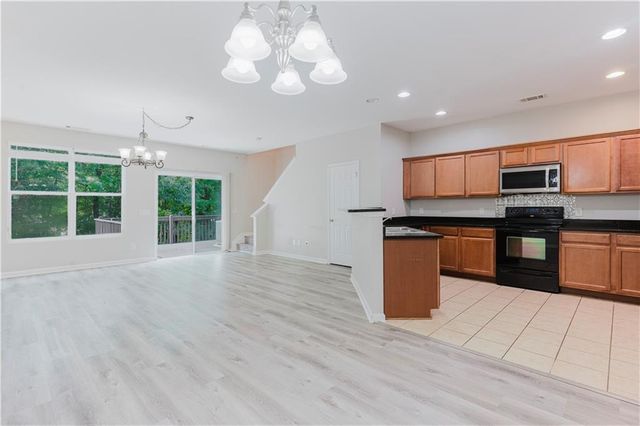 3453 Dianthus Lane, Lawrenceville, GA 30044