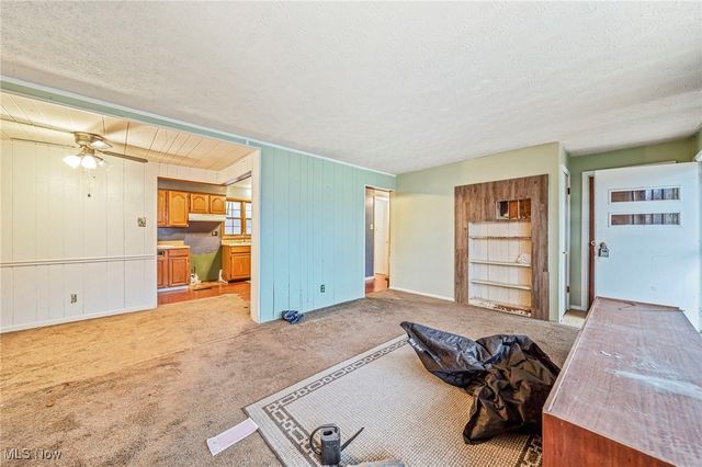 3363 Bailey Road, Cuyahoga Falls, OH 44221