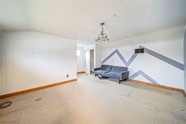 3363 Bailey Road, Cuyahoga Falls, OH 44221