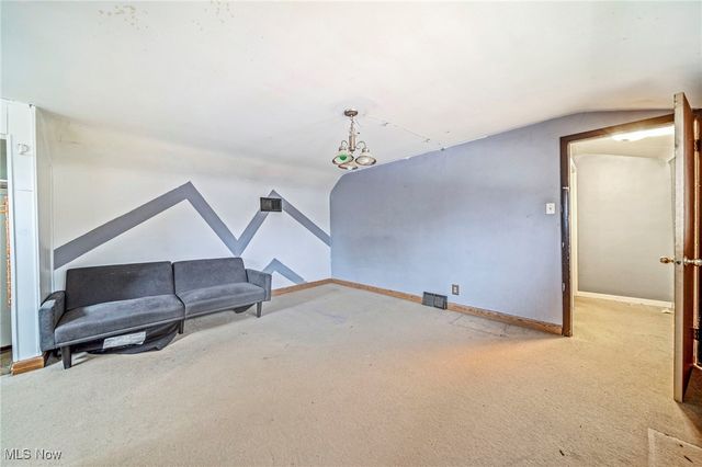 3363 Bailey Road, Cuyahoga Falls, OH 44221