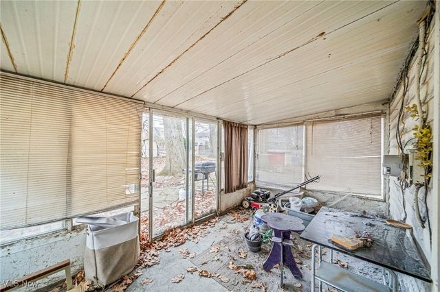 3363 Bailey Road, Cuyahoga Falls, OH 44221