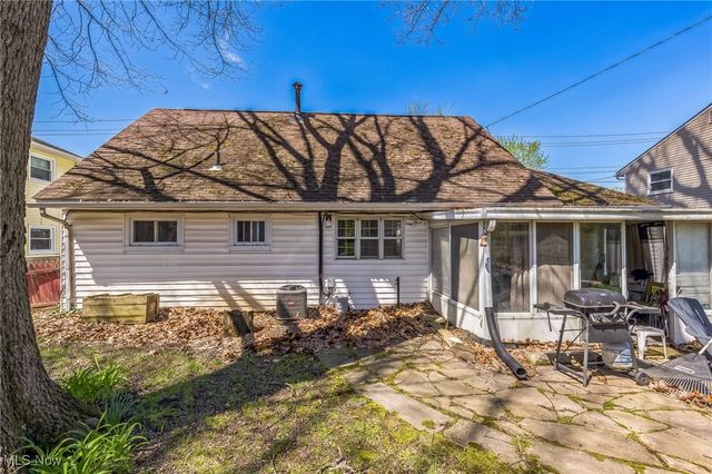 3363 Bailey Road, Cuyahoga Falls, OH 44221