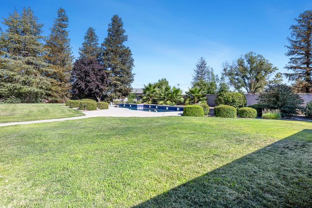 16673 La Canada Road, Madera, CA 93636