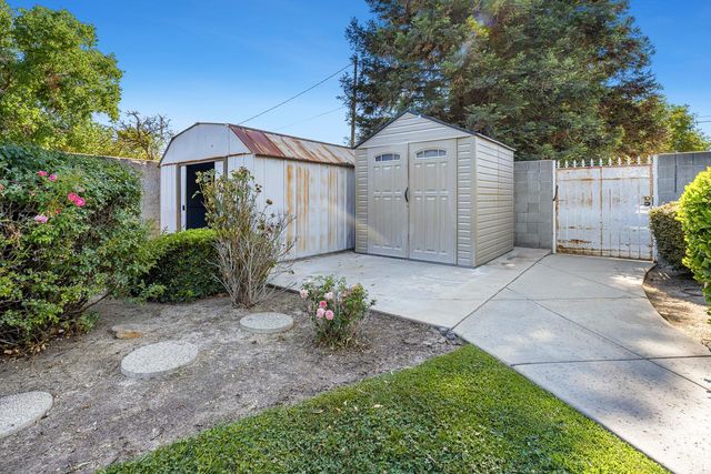 16673 La Canada Road, Madera, CA 93636