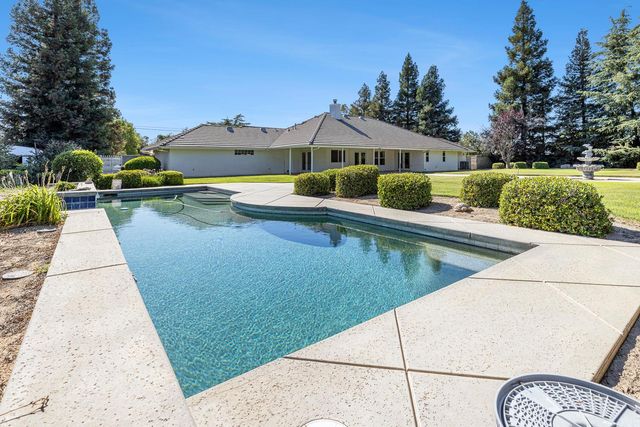 16673 La Canada Road, Madera, CA 93636