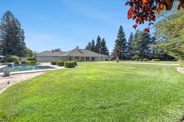 16673 La Canada Road, Madera, CA 93636