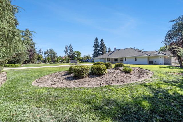 16673 La Canada Road, Madera, CA 93636