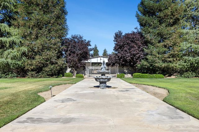 16673 La Canada Road, Madera, CA 93636