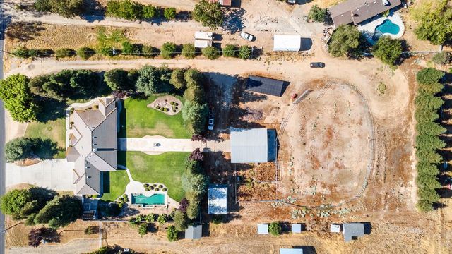 16673 La Canada Road, Madera, CA 93636