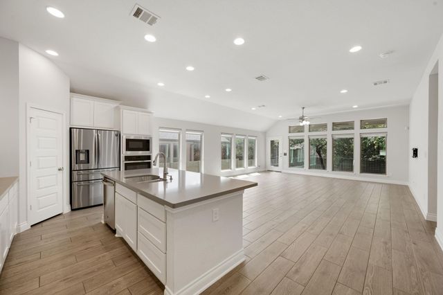 1116 Stetson Hat TRL, Georgetown, TX 78628